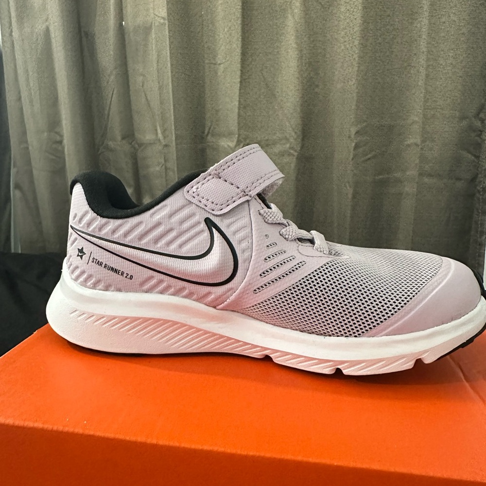 Nike Star Runner 2 PSV Kids' Shoes Lilac and White